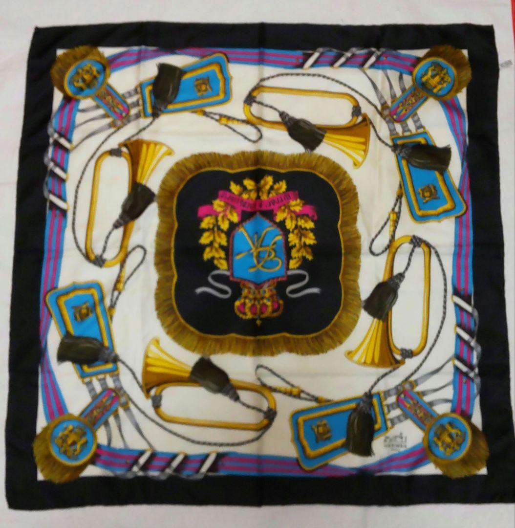 HERMES シルク大判スカーフ カレ90