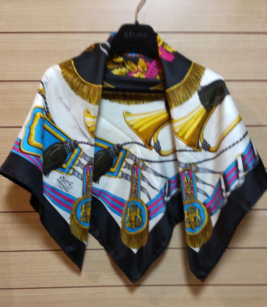 HERMES シルク大判スカーフ カレ90