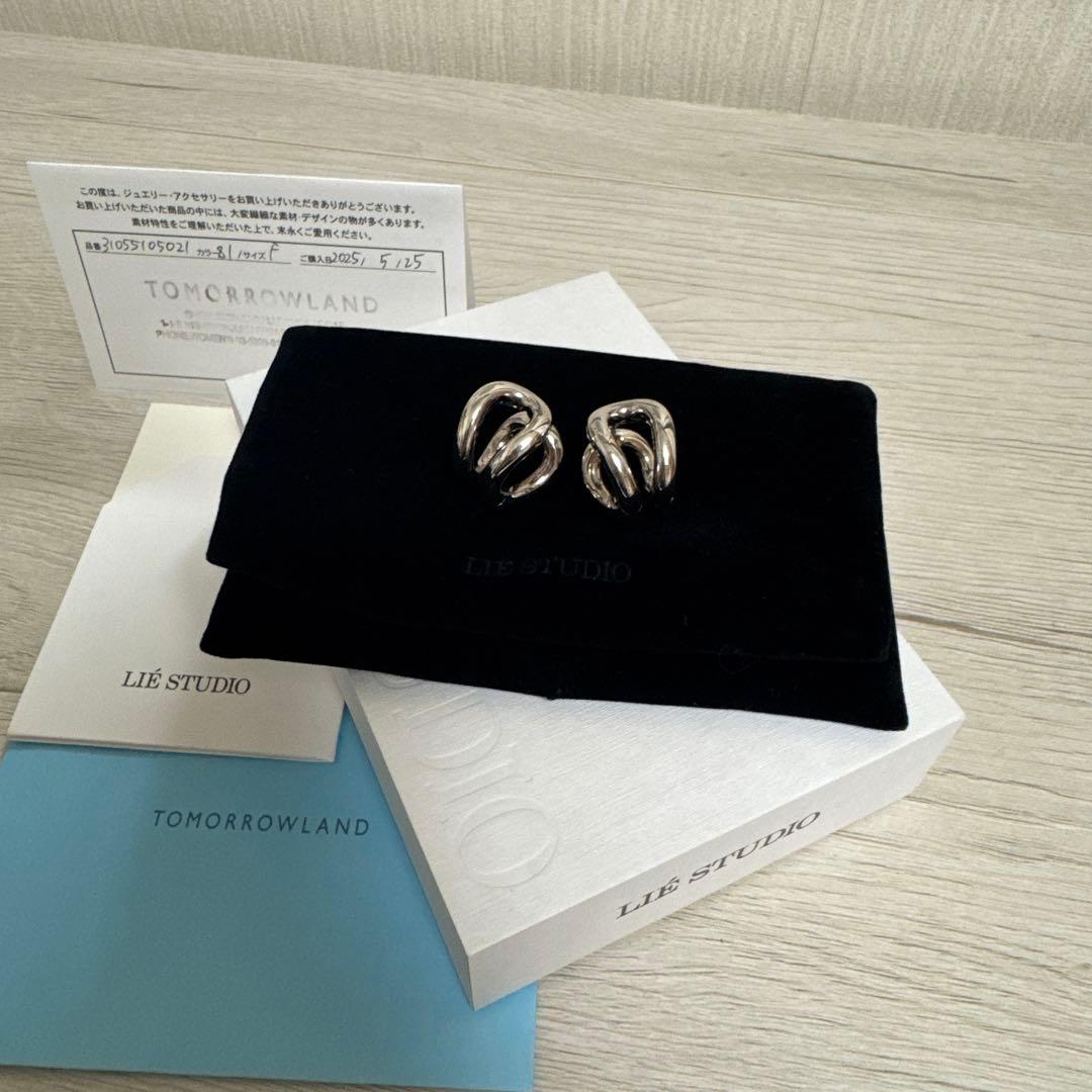 LIE STUDIO シルバーピアス