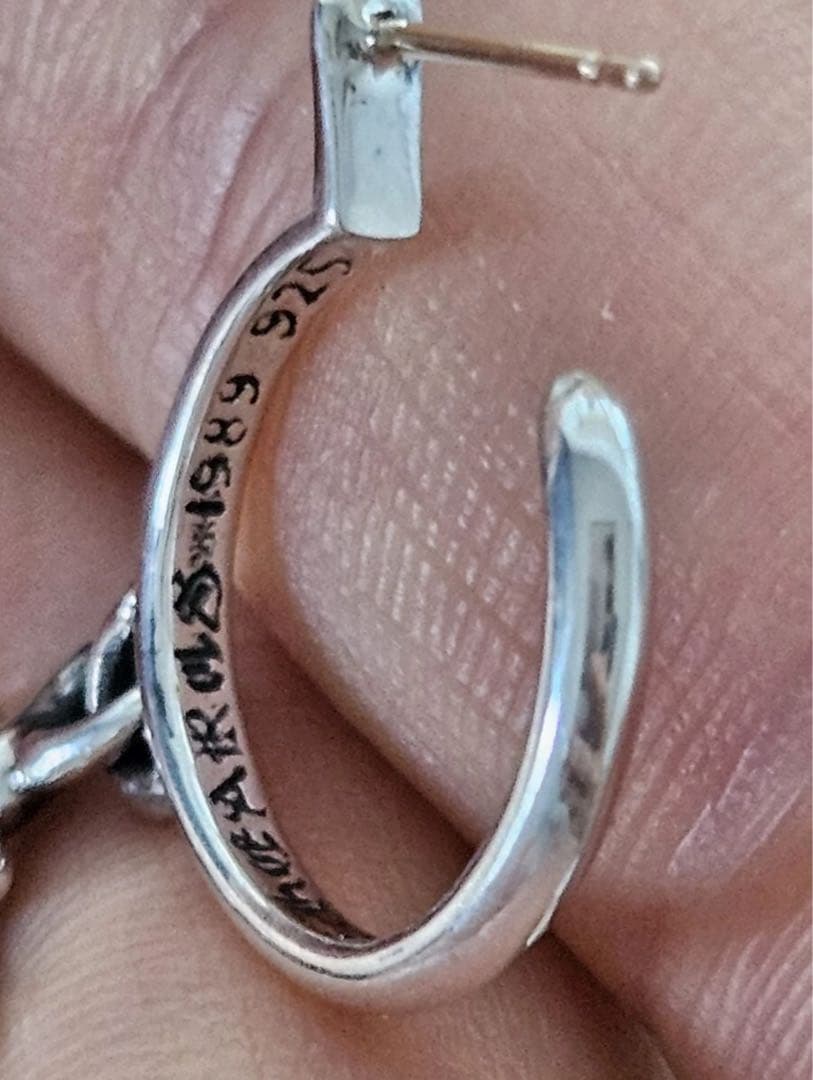 本日限定❗️クロムハーツ　確実正規品　タイニーCHクロスフープピアス 極美品