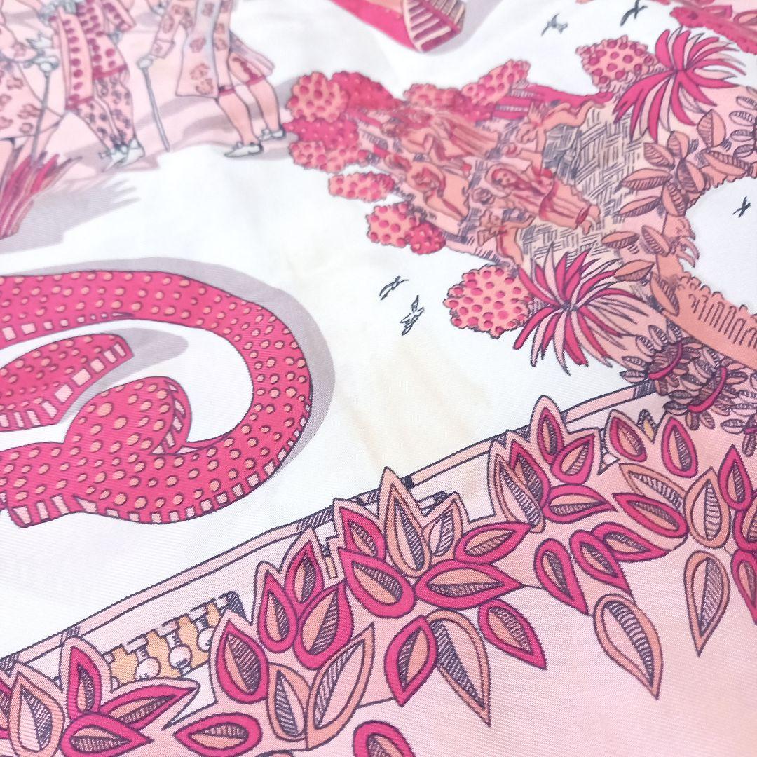 HERMES　LE PARADIS DU ROY　王の楽園　カレ90　スカーフ