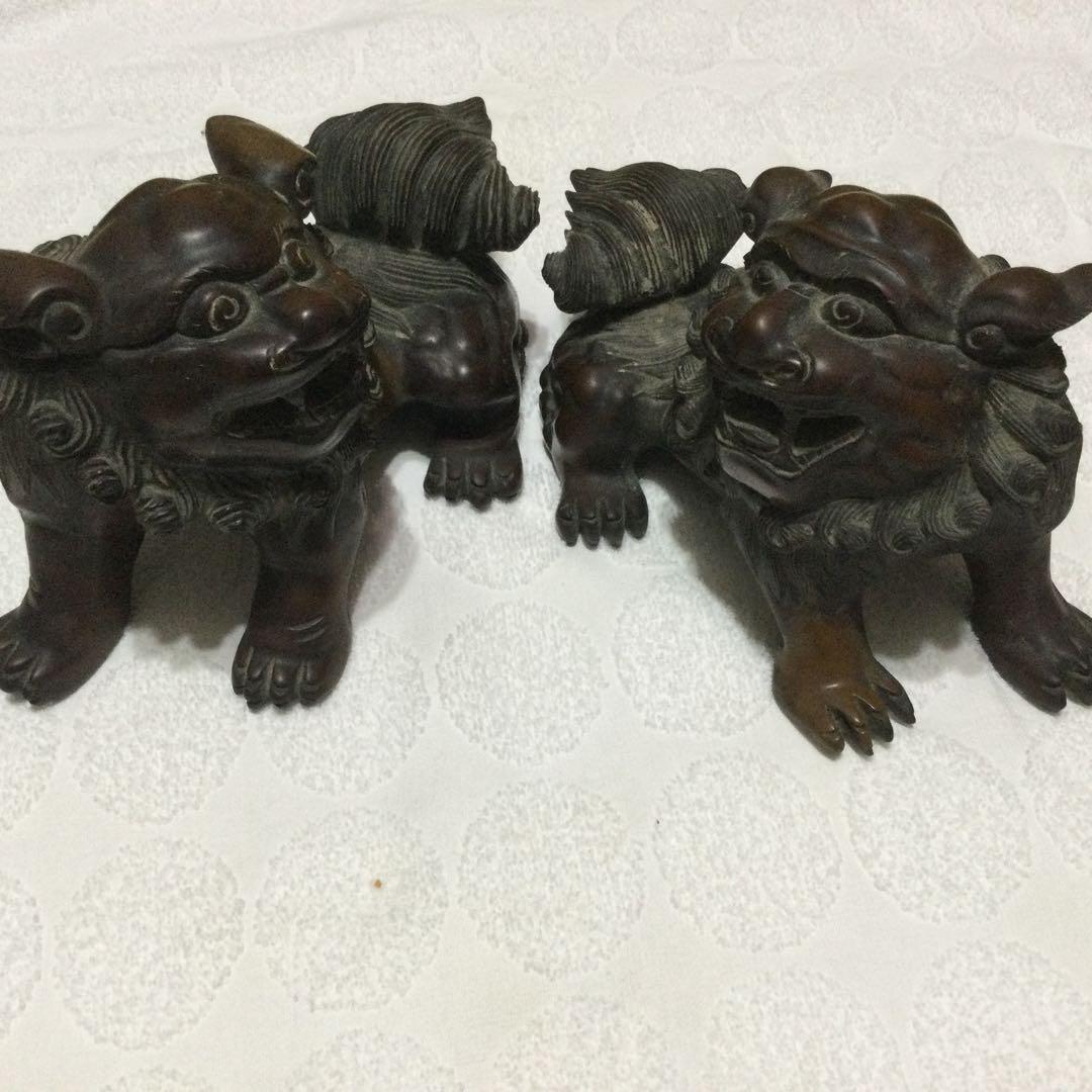 獅子の木彫
