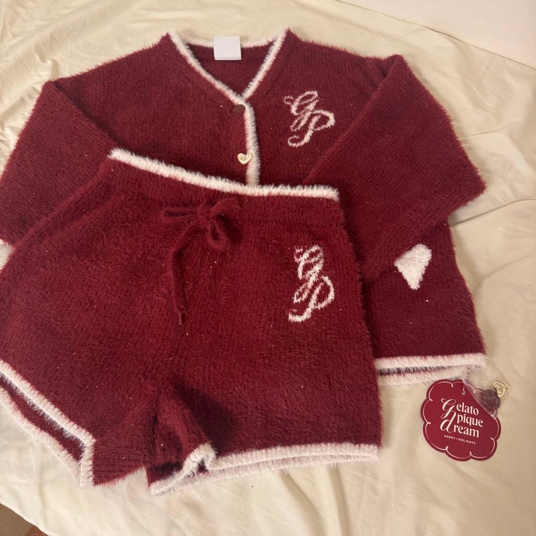 ラメフェザーカーディガン&ショートパンツセット 赤