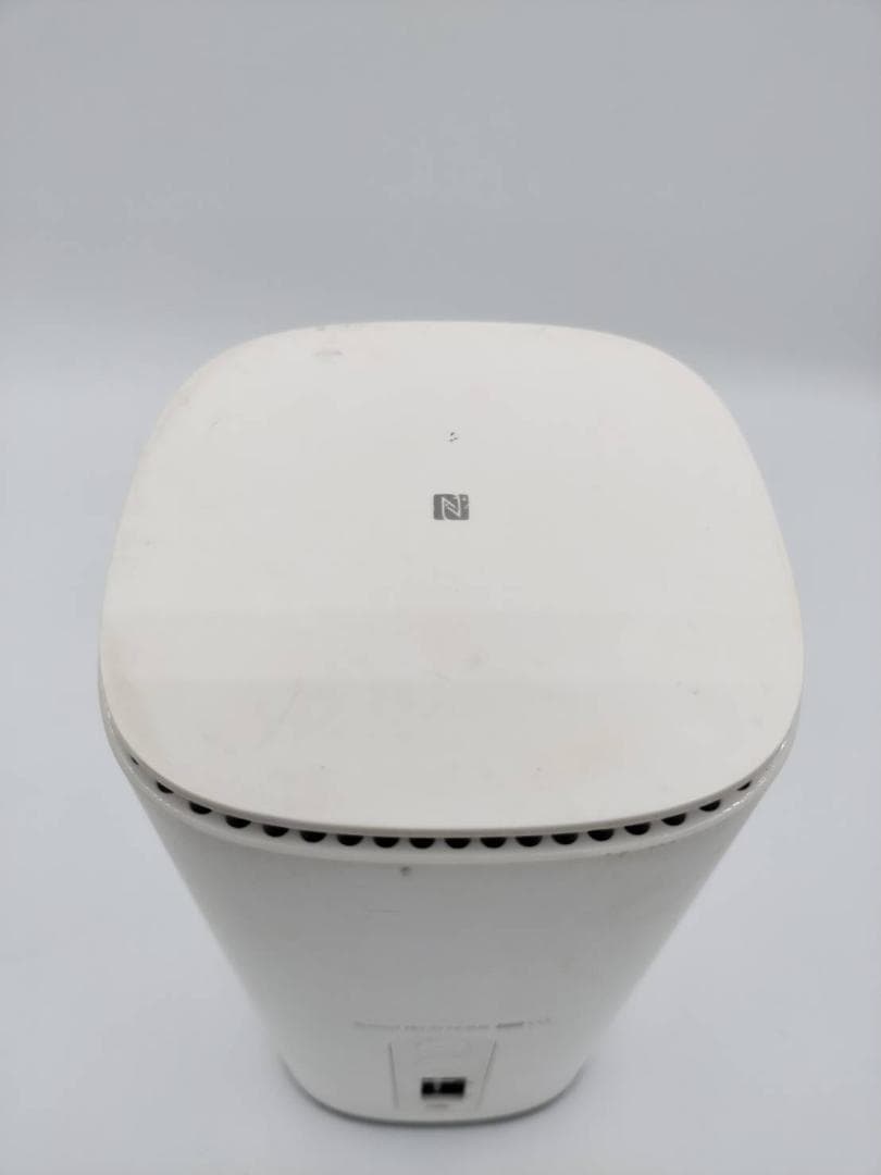 Speed Wi-Fi  5G L13 本体　ホームルーター