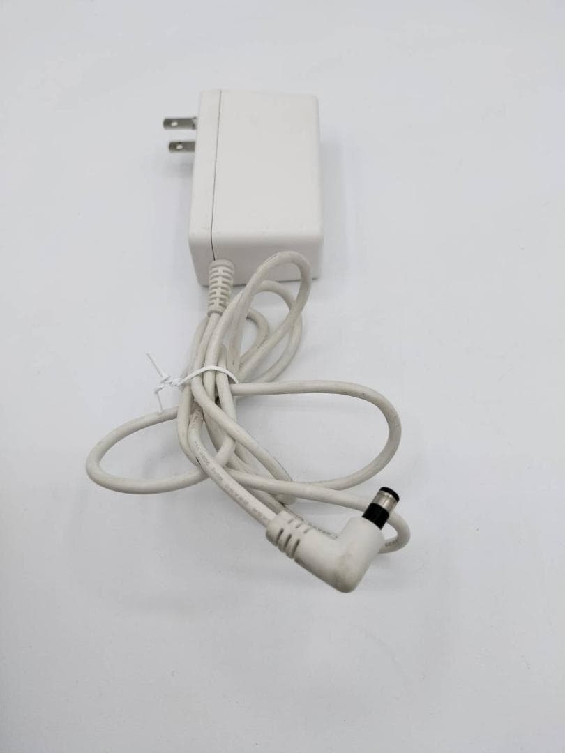 Speed Wi-Fi  5G L13 本体　ホームルーター