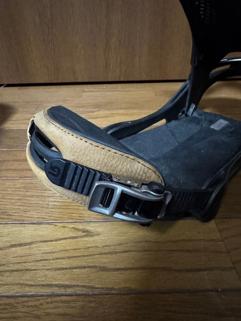 Burton MALAVITA Leather Mサイズ Re:flex