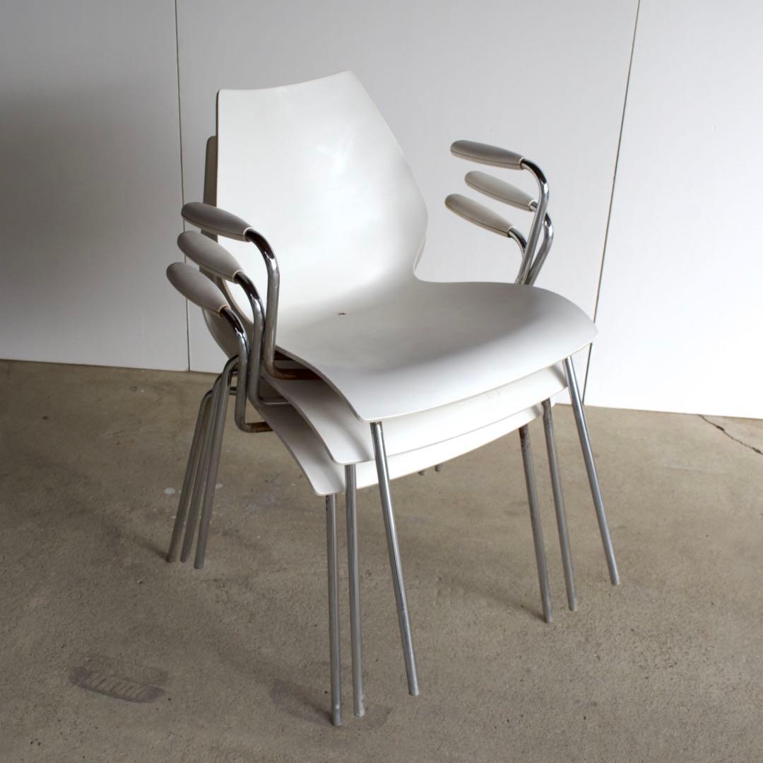 カルテル　マウイチェア　アーム　ダイニング　ミッドセンチュリー　ポストモダン