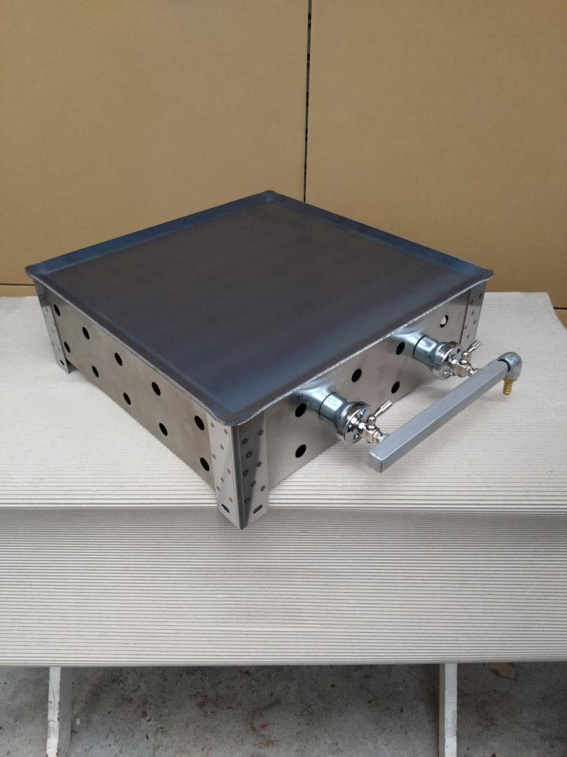 少スペース 新品 LPガスグリラー 鉄板焼き グリドル 45x45cm イベント