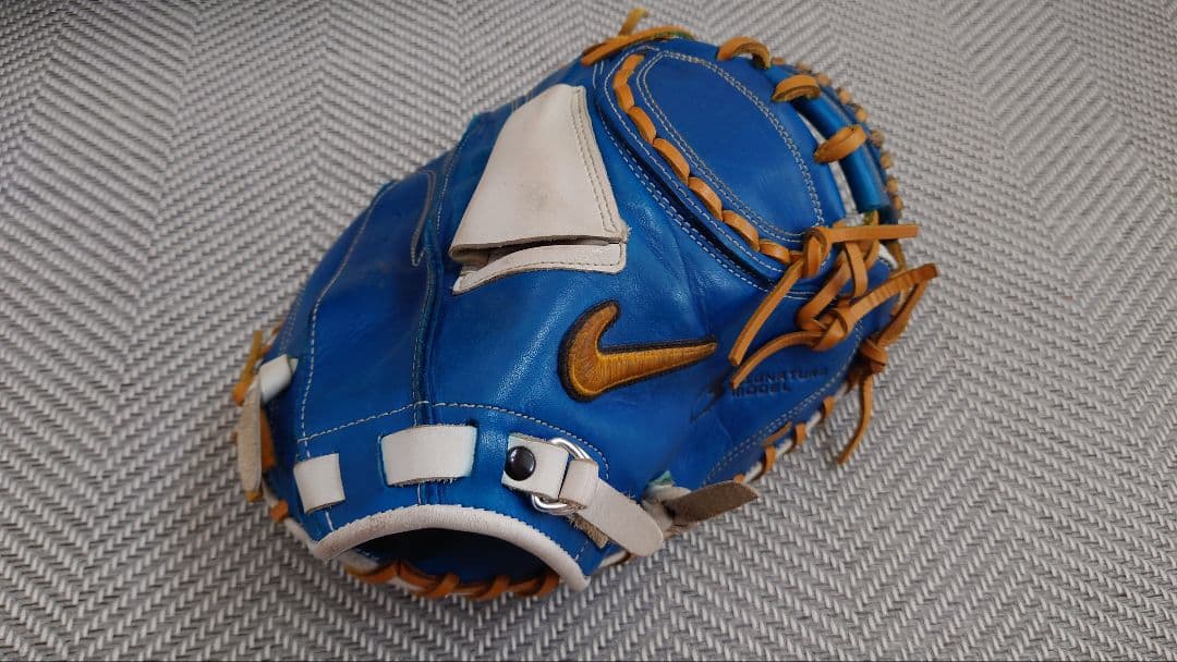 Nike キャッチャーミット　軟式用　青/白