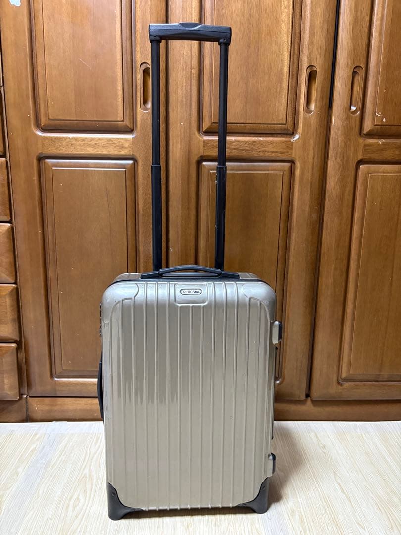 RIMOWAリモワ SALSAサルサ 859.52 33ℓ 2輪スーツケース