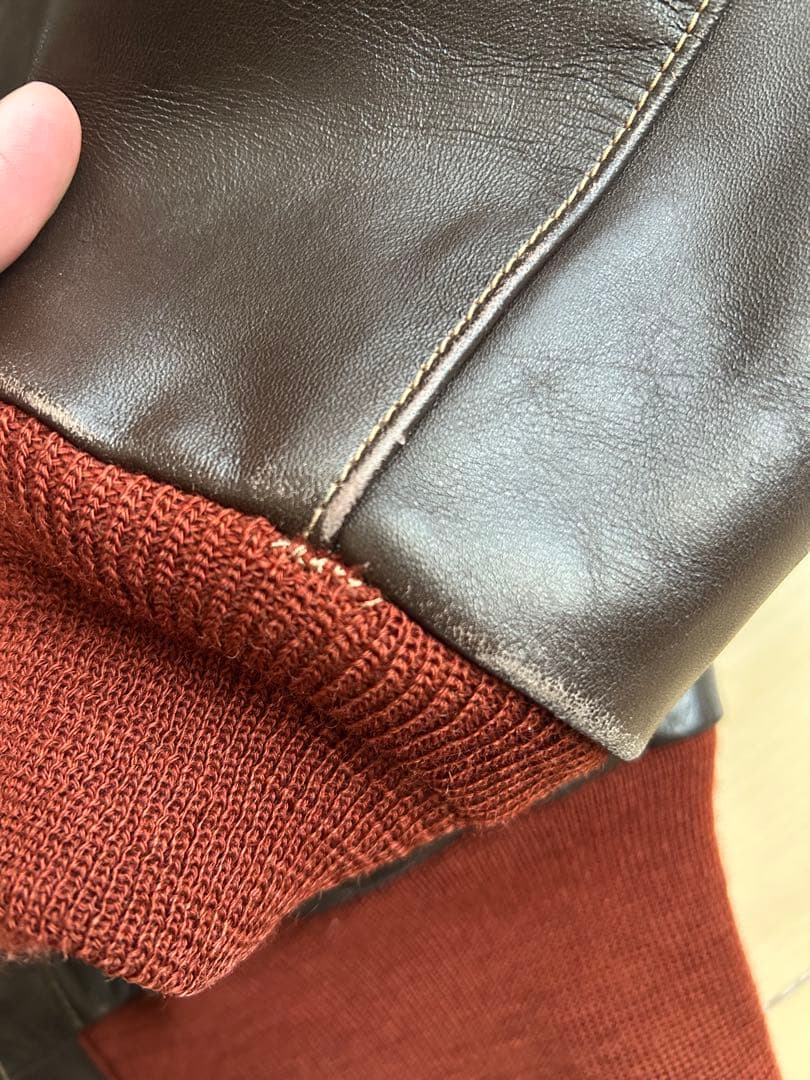 BuzzRickson's A-2 レザージャケット 38 赤リブ 人気