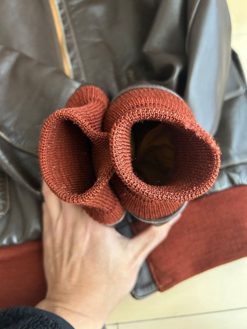 BuzzRickson's A-2 レザージャケット 38 赤リブ 人気