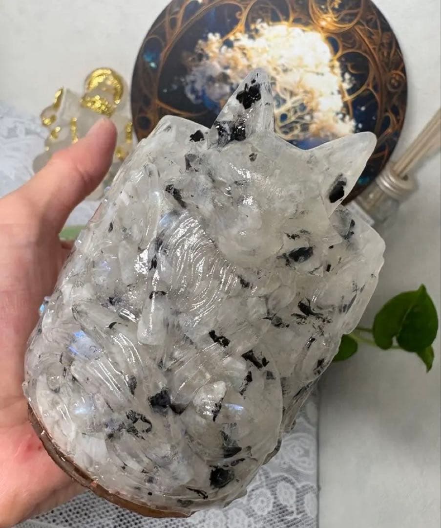 オルゴナイト 白い狐さんの小物入れ ムーンストーン