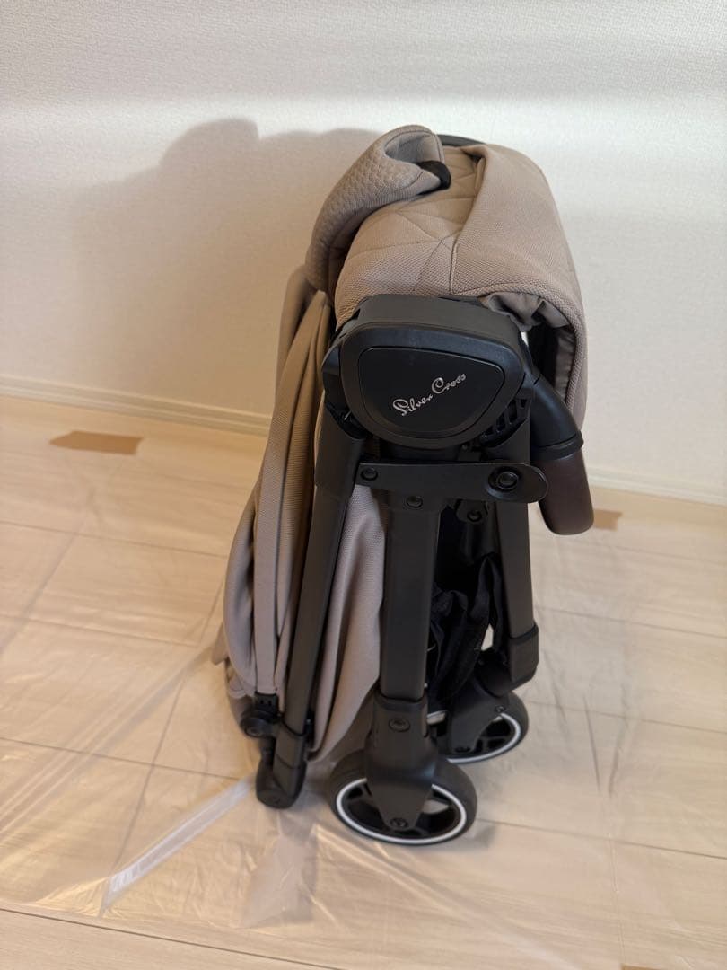 Silver Cross CLIC シルバークロス　クリック　レインカバー付き