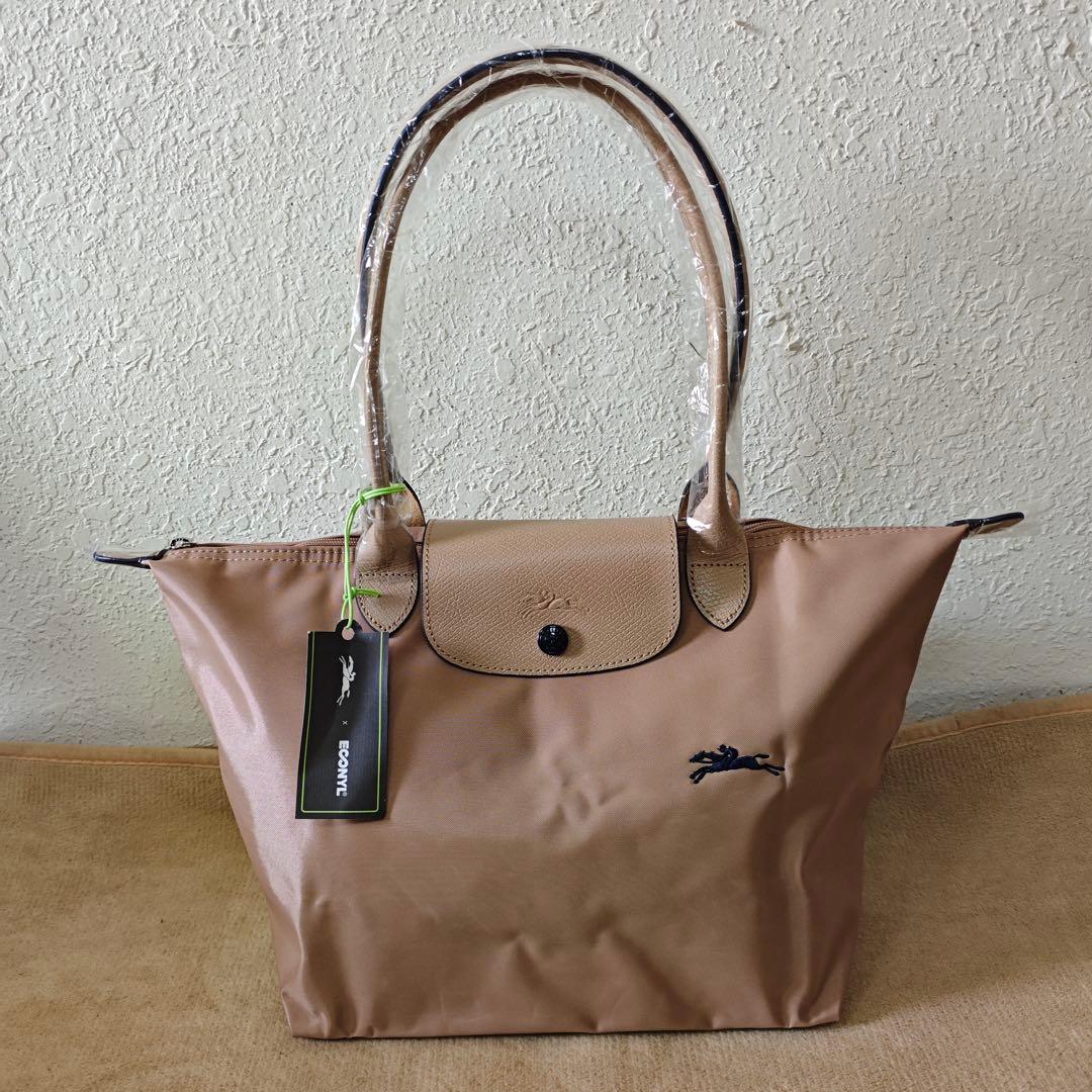 【新品】LONGCHAMPクラシックシリーズ 　定番デザイン M ピンク