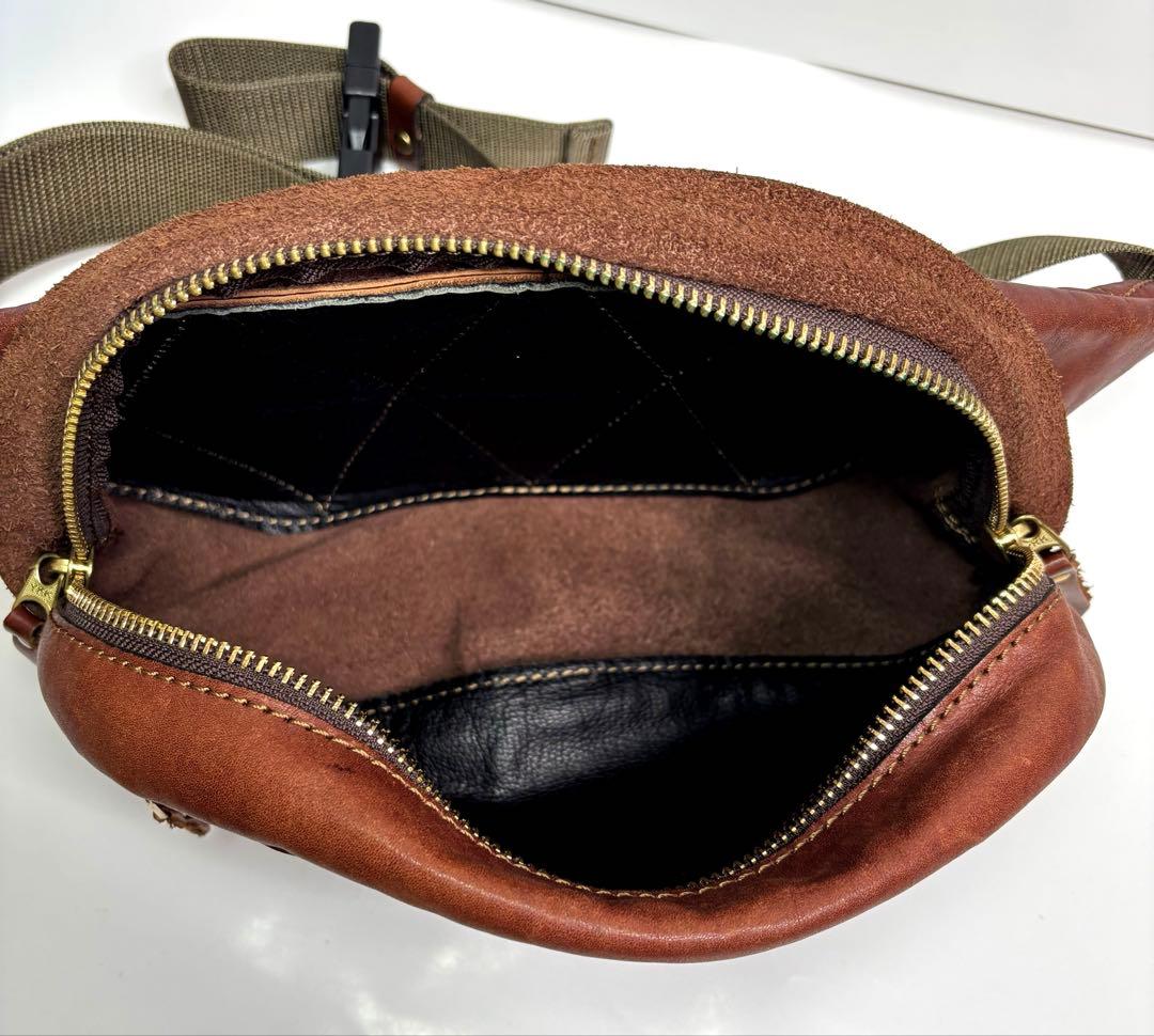 HERZ ボディバッグ ウエストバッグ レザー ブラウン