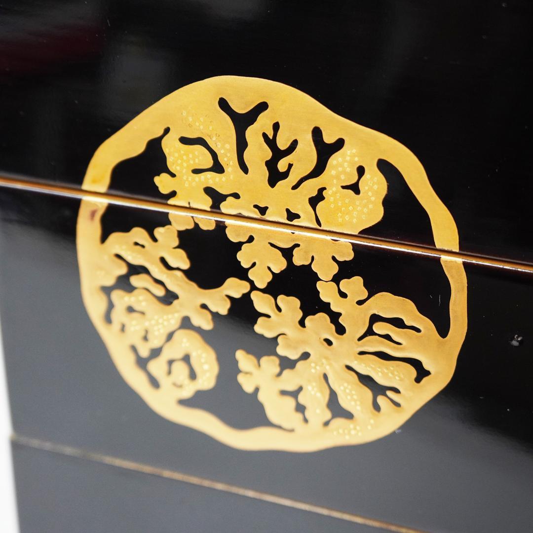 漆 蒔絵 重箱 五段 蓋2枚付き 松竹梅 縁起物 収納箱 付属 黒