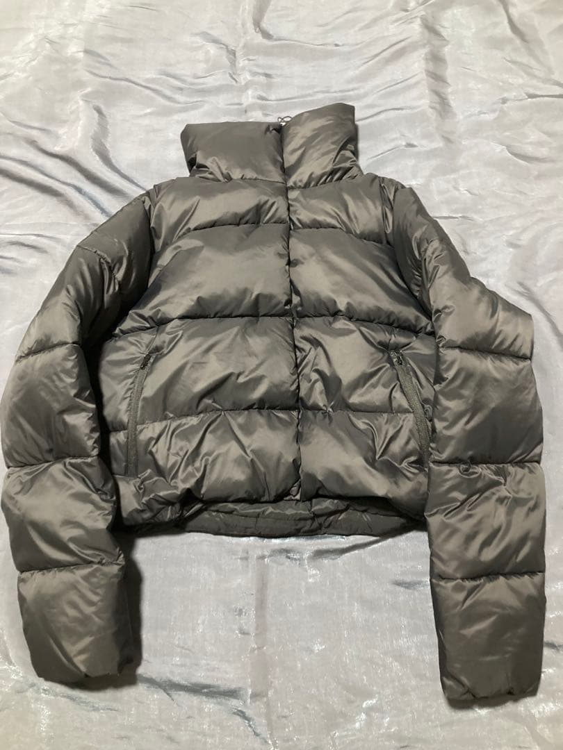alo ダウンジャケット