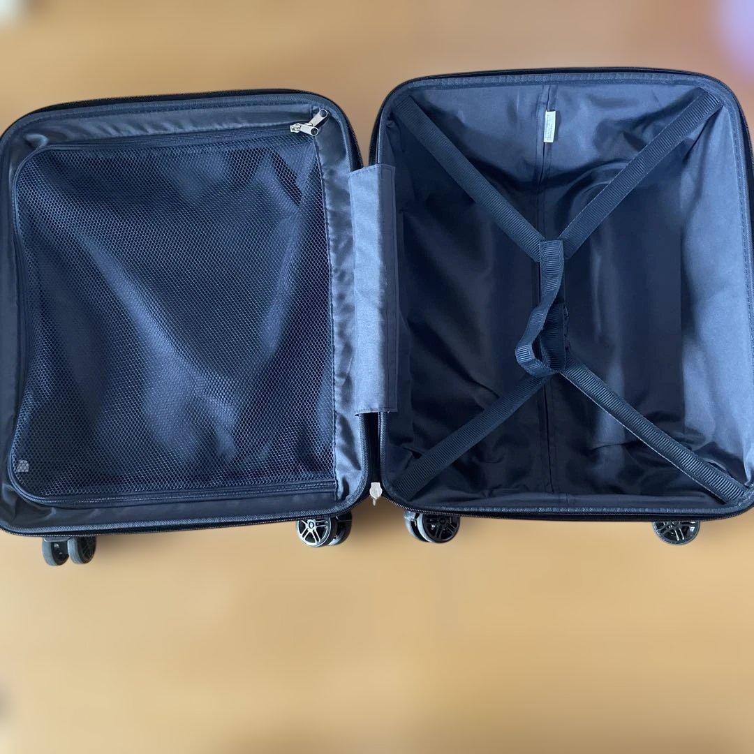 ACE ブラックキャリーケース 4輪