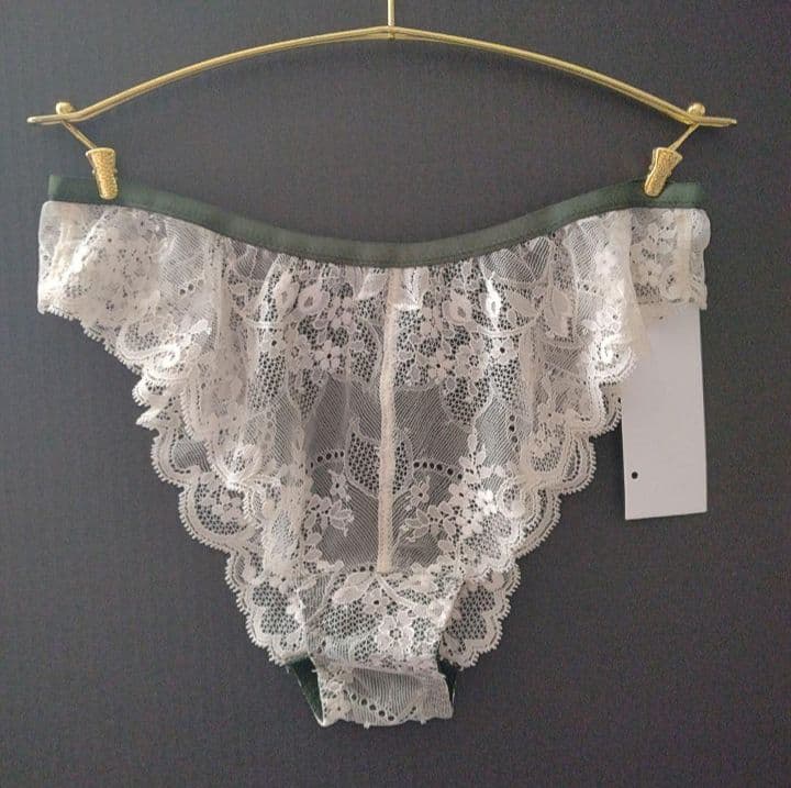 【新品】ワコール《パルファージュ》フロントエックスブラ E70/M