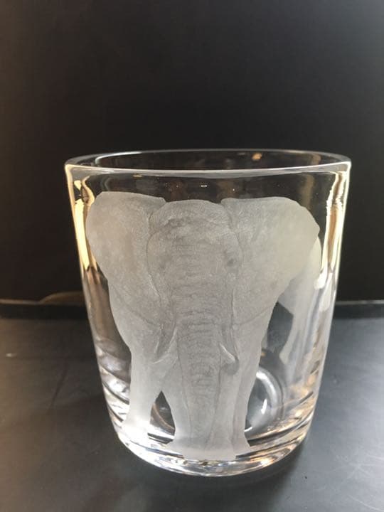 アフリカ像 タンブラー