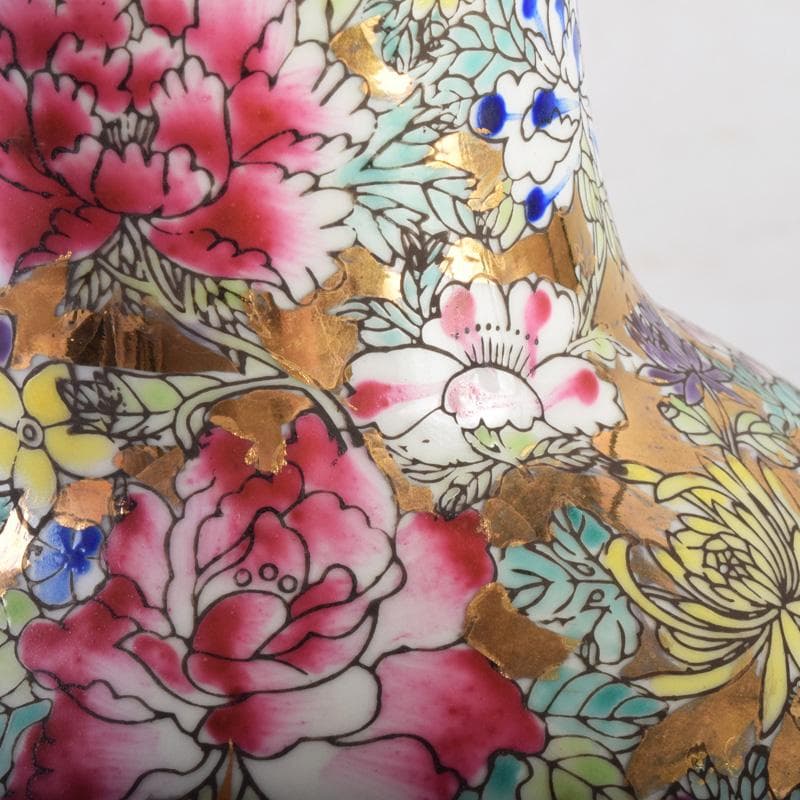 中国　乾隆年製款　粉彩　花草文　花瓶　C　7952A