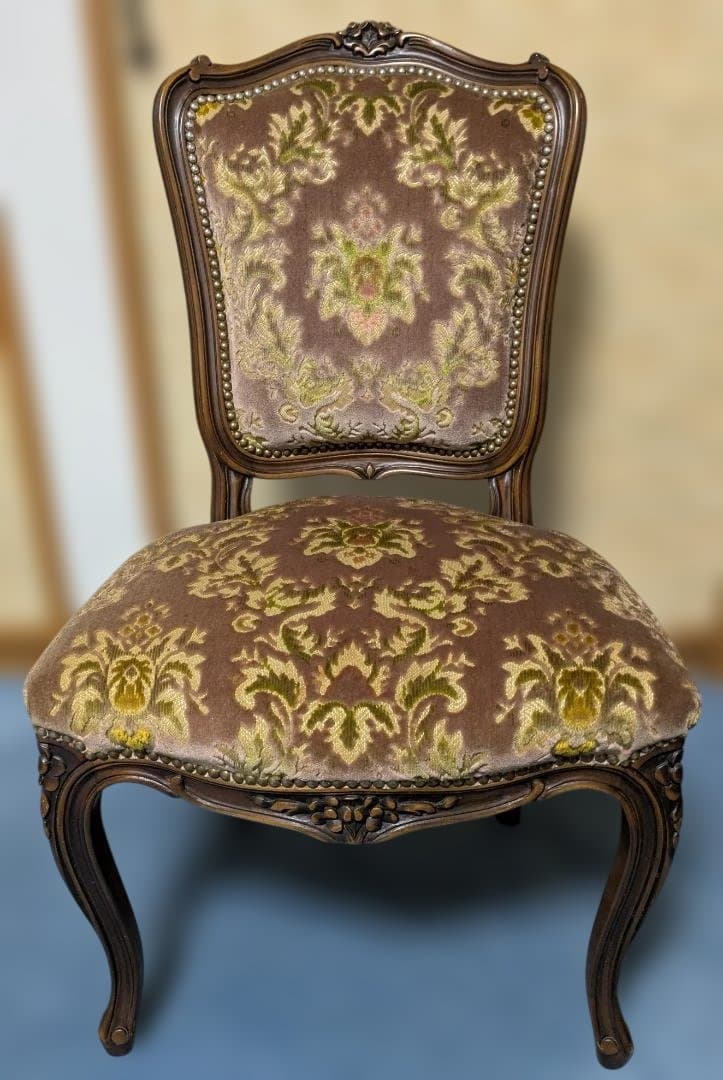 カリモク　ドマーニ　domani　金華山　ルイ15世　鋲打ち　ダイニングチェア②