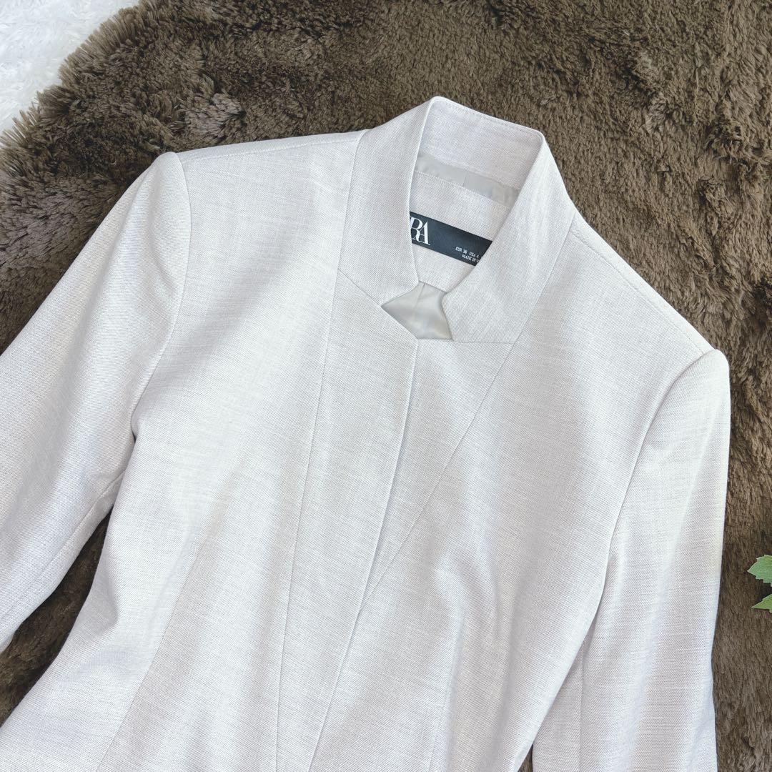 新品タグ付き✨ザラ ノーカラー パンツスーツ セットアップ 洗える 近年モデル