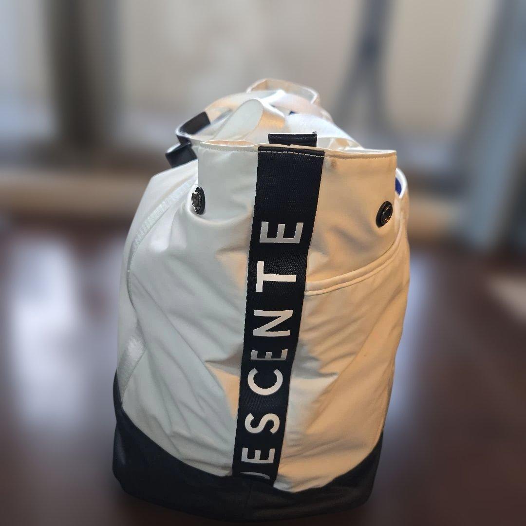 デサントゴルフ　ビッグトートバッグ　ロッカバック(男女兼用)デザイン白　[春夏]