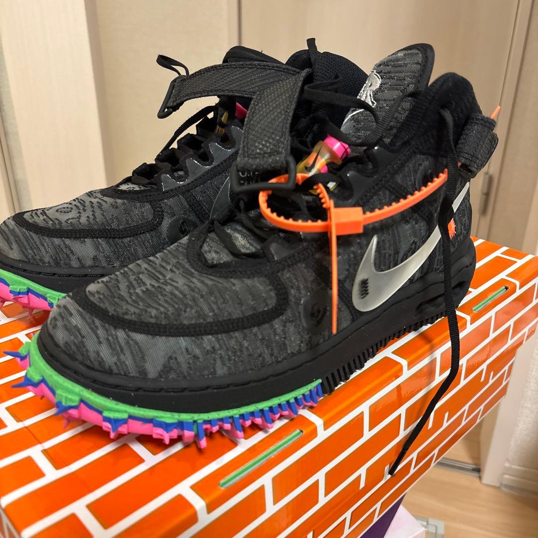 靴 Nike AIR FORCE MID off White