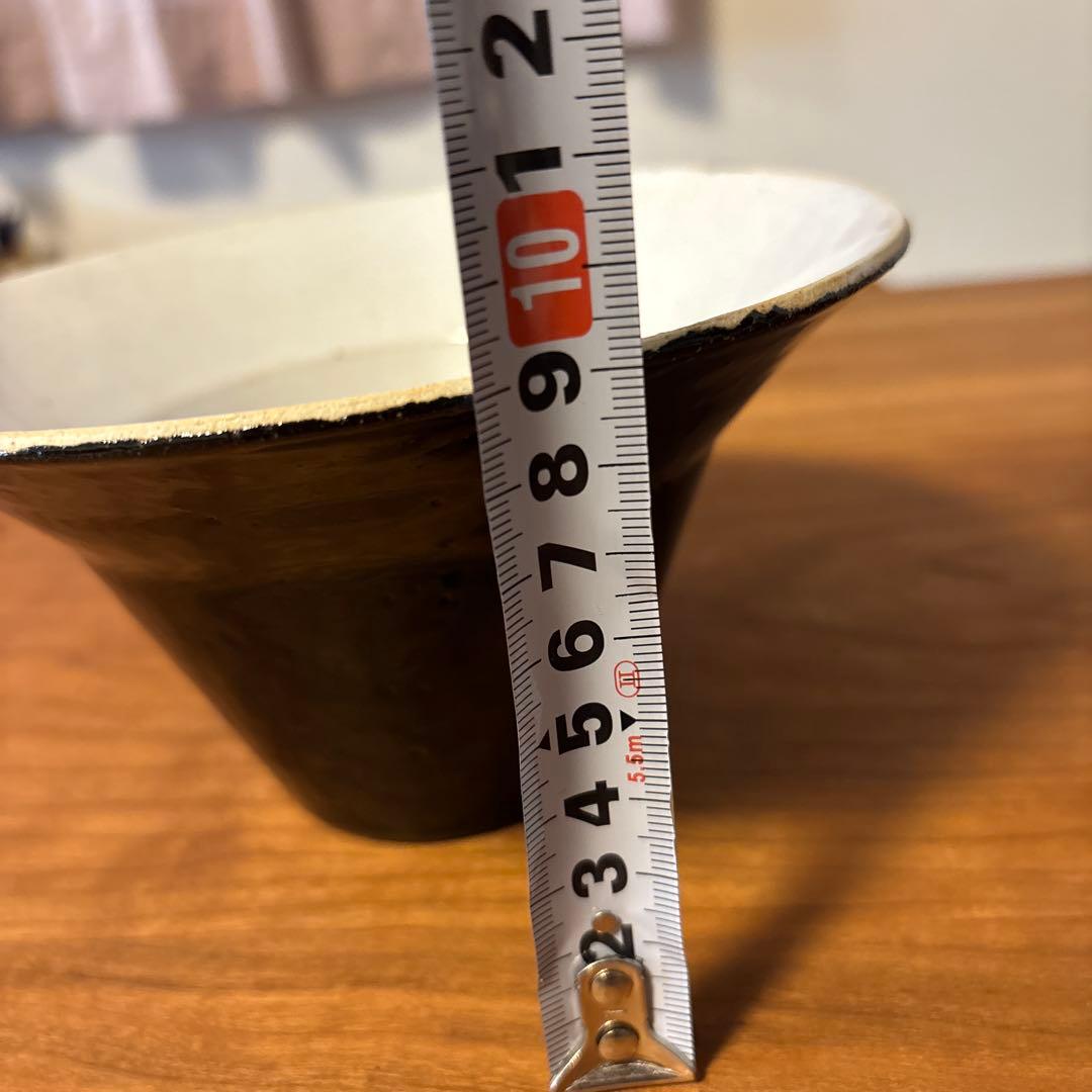 三浦ナオコさん作品・黒白陶器円錐形ボウル