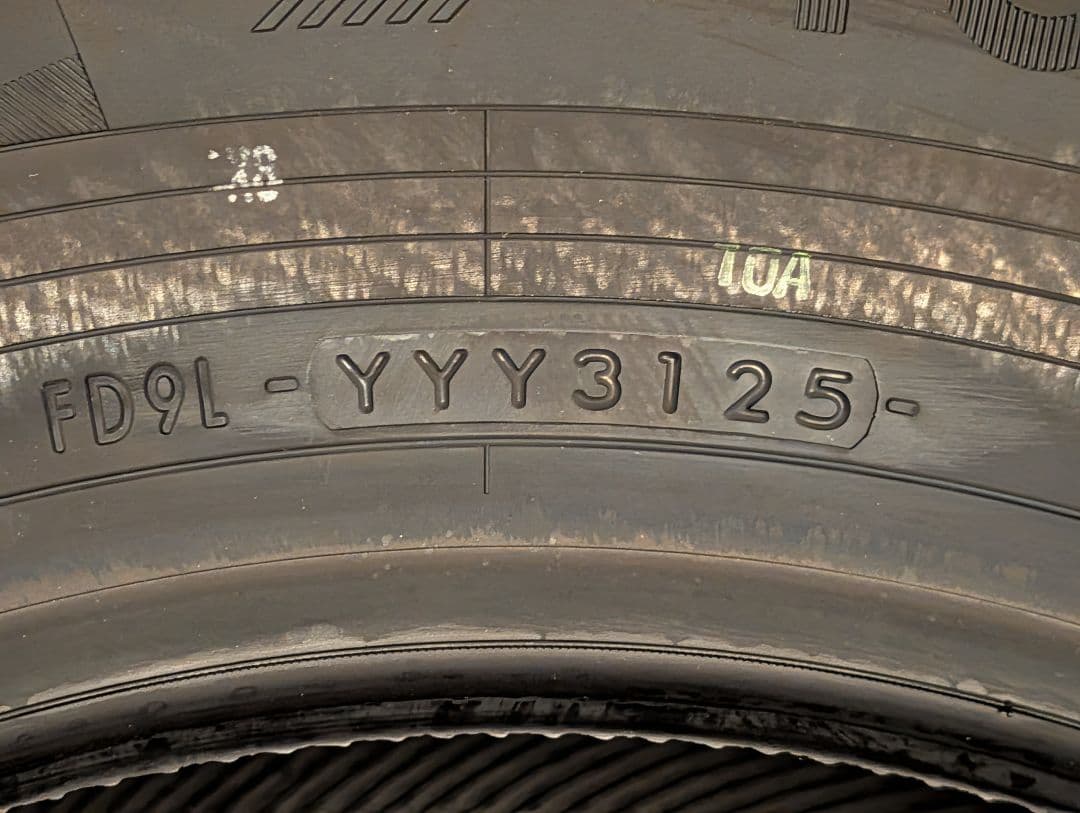 25年製 新品　スタッドレス　ヨコハマ　IG70 205/65R15 4本セット