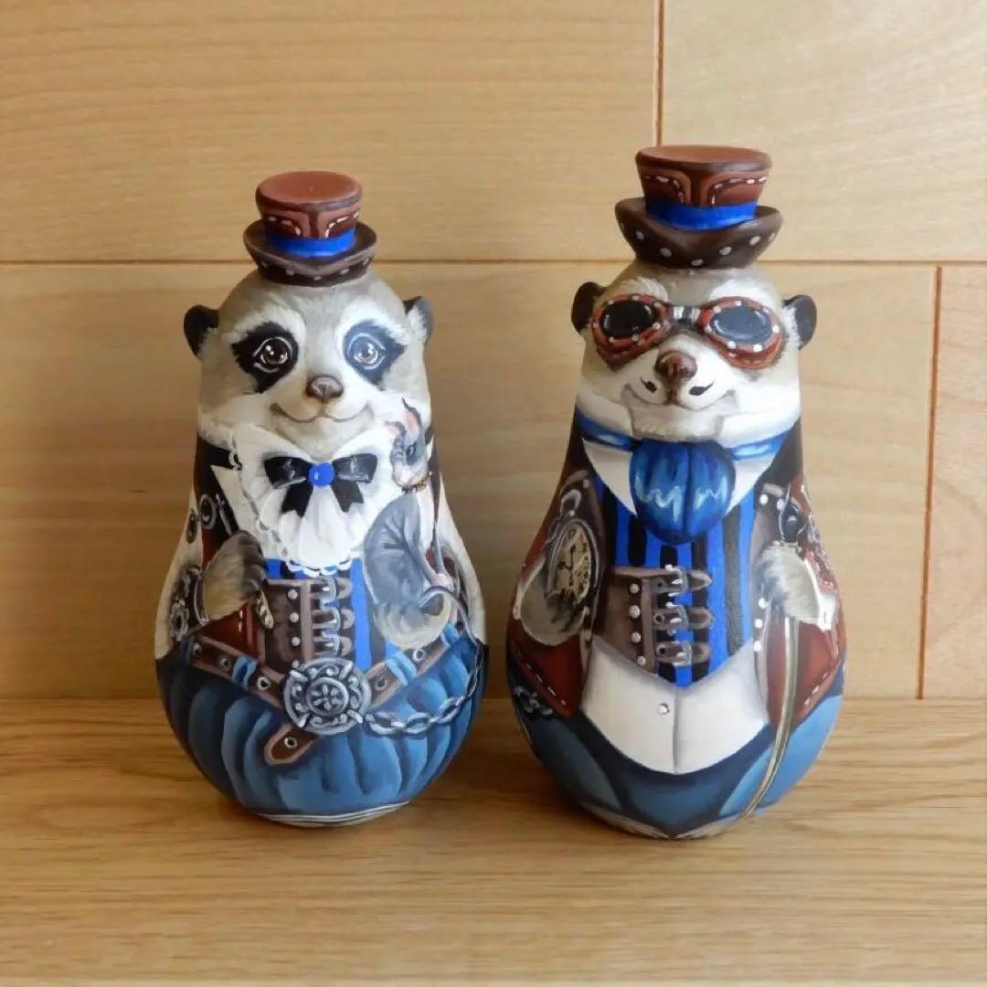 スヴェトラーナ・ニコラエヴァ　単体人形ペア　～ミーアキャット～　マトリョーシカ