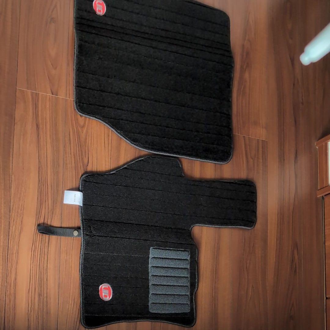 パーフェクトクオン　純正フロアマット　新品