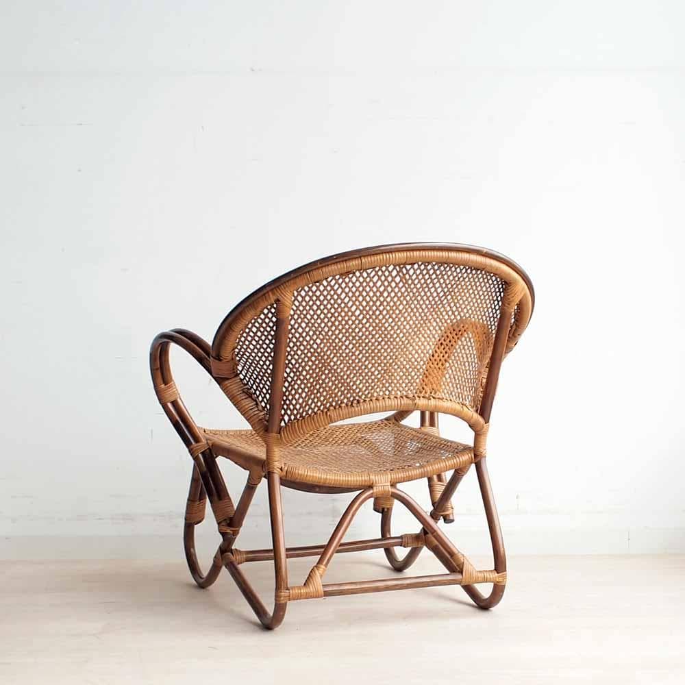 ビンテージ ラタンのアームチェア A イージチェア 籐 レトロ ZR24200