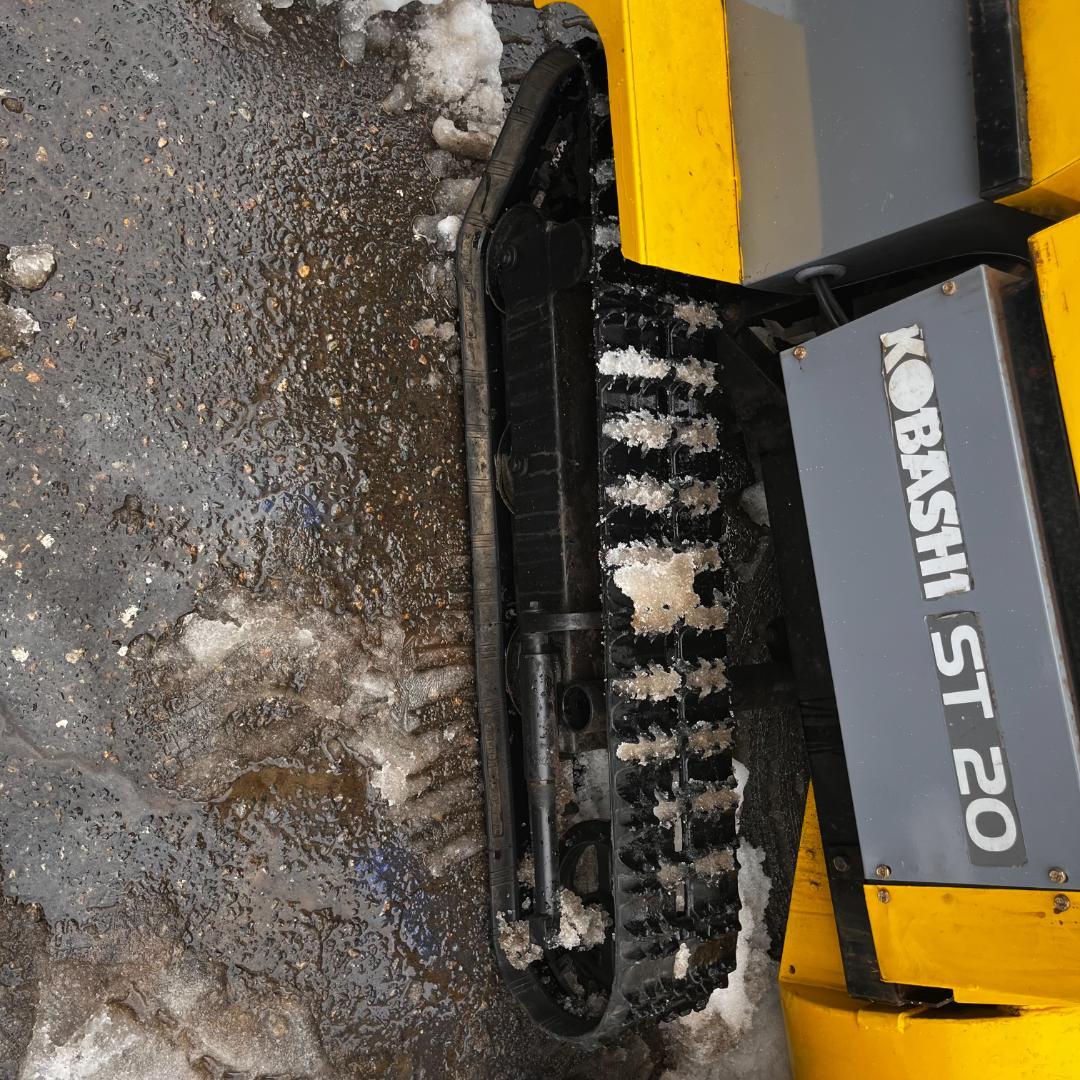コバシ　除雪機　ST20　20馬力　大型迫力　ディーゼルエンジン　新潟県柏崎市