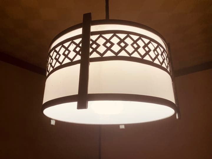 大正期から昭和初期にかけての電笠です。