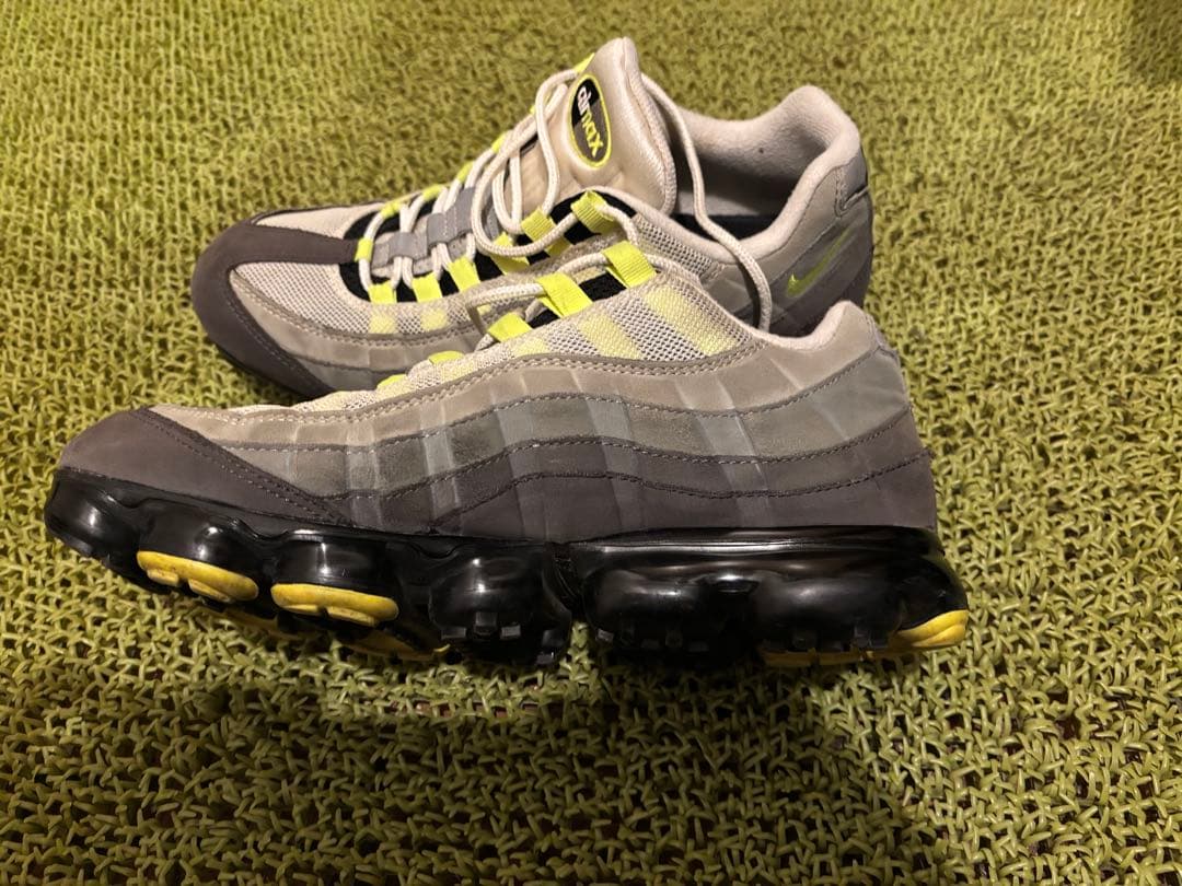 NIKE ナイキ エアヴェイパーマックス 95 イエローグラデ