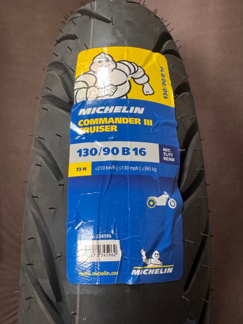 新品・未使用 ミシュラン　コマンダー3 クルーザー　リア用