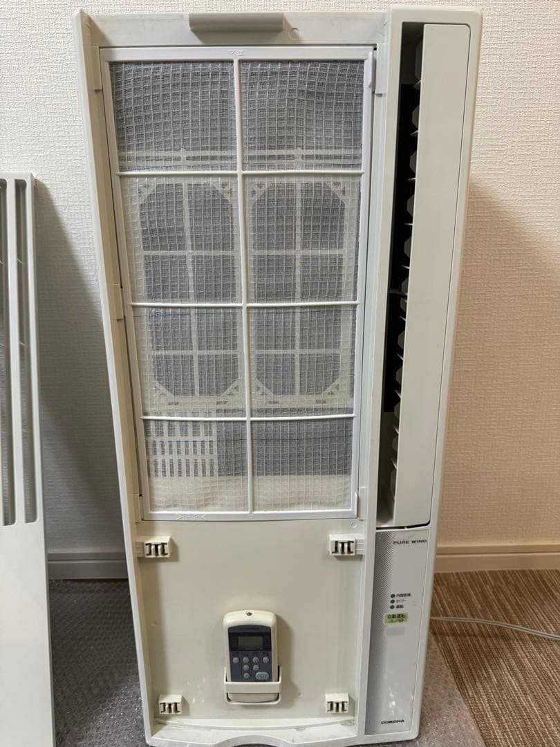 CORONAルームエアコン　ウインド型冷房専用　形式名CW-168G