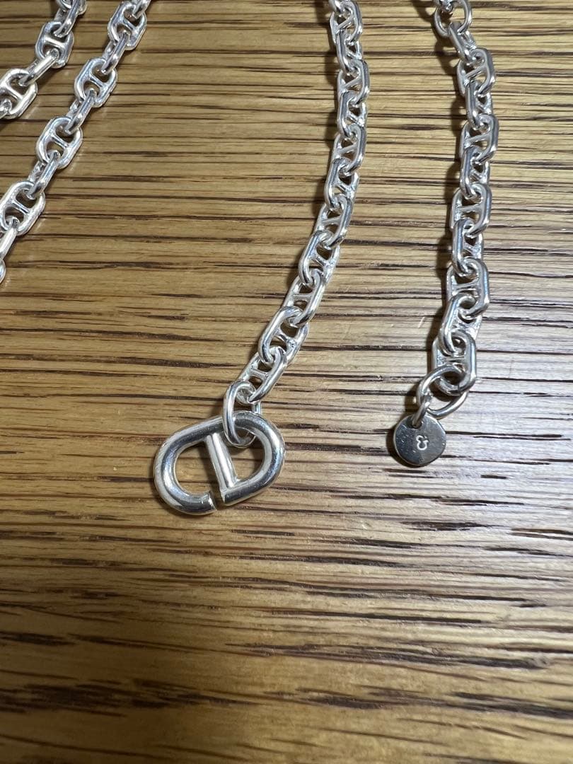 【here's】GEN NEUTRAL SV NECKLACE