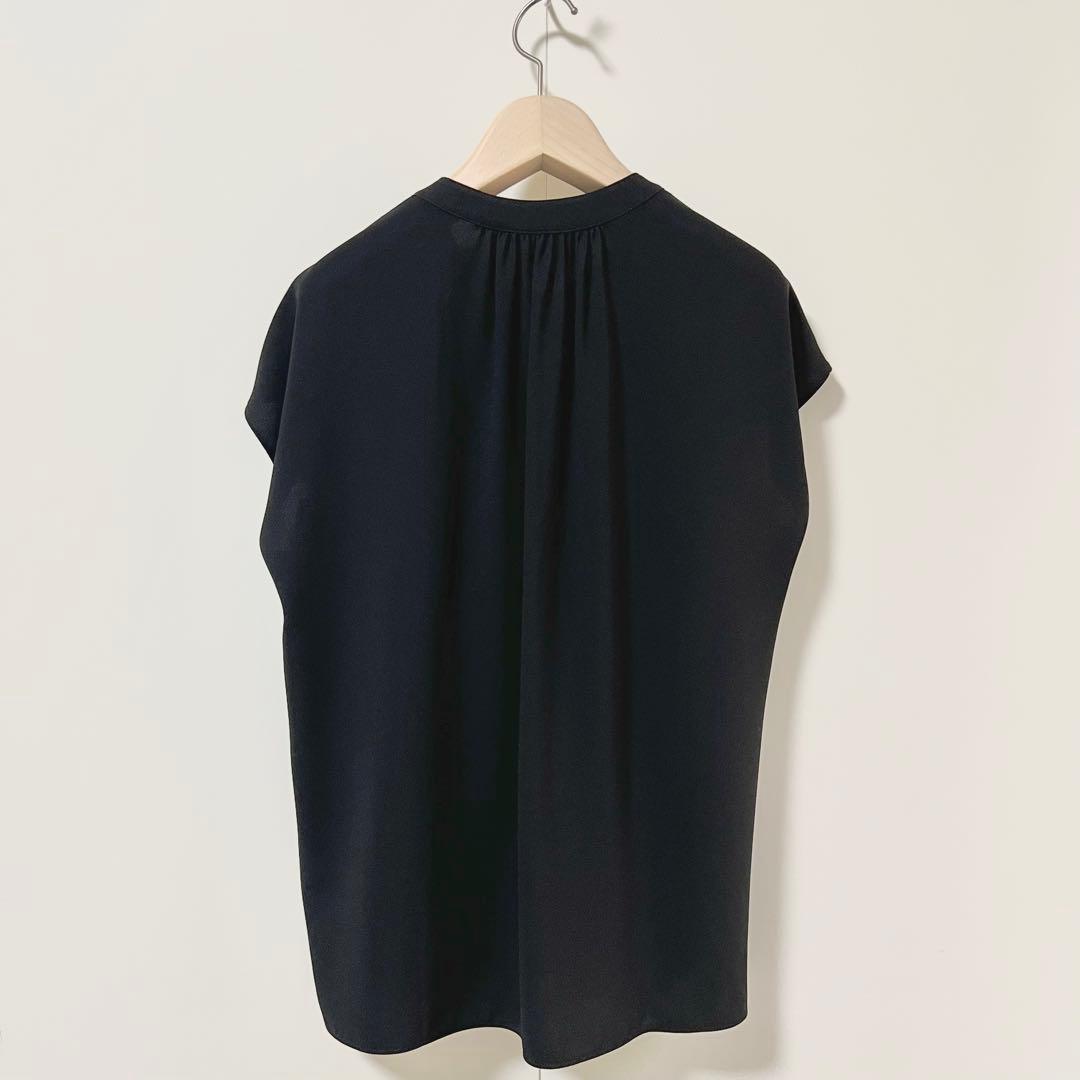 theory luxe FLOW 接触冷感 ウォッシャブル ブラウス