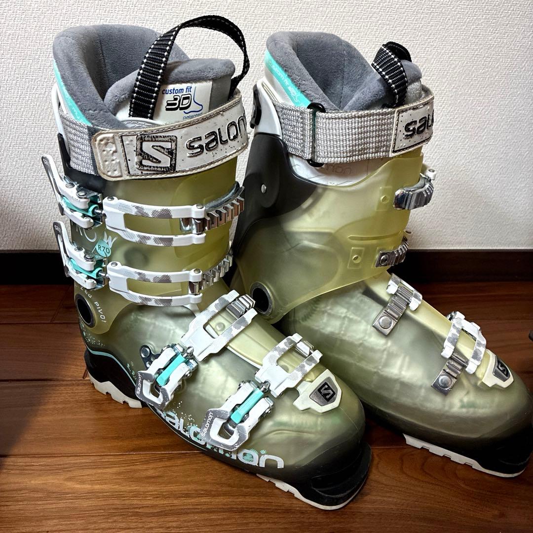 スキーブーツ　25.5cm