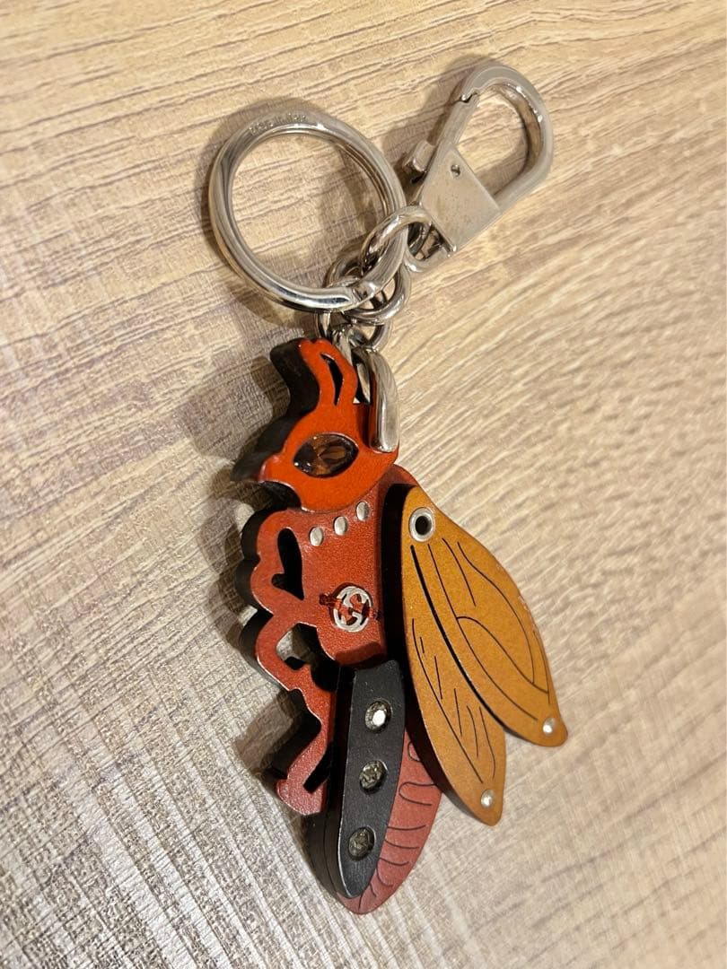 GUCCI グッチ　キーホルダー　キーリング　ハチ