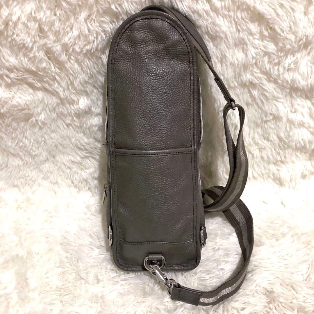 現行·未使用✨オロビアンコ　レザー ボディバッグ ムッカ メンズ