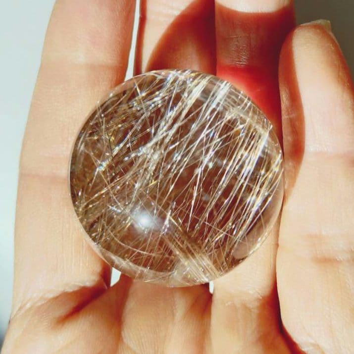 シルバールチルクォーツ スフィア ブラジル産 天然石 パワーストーン 置物