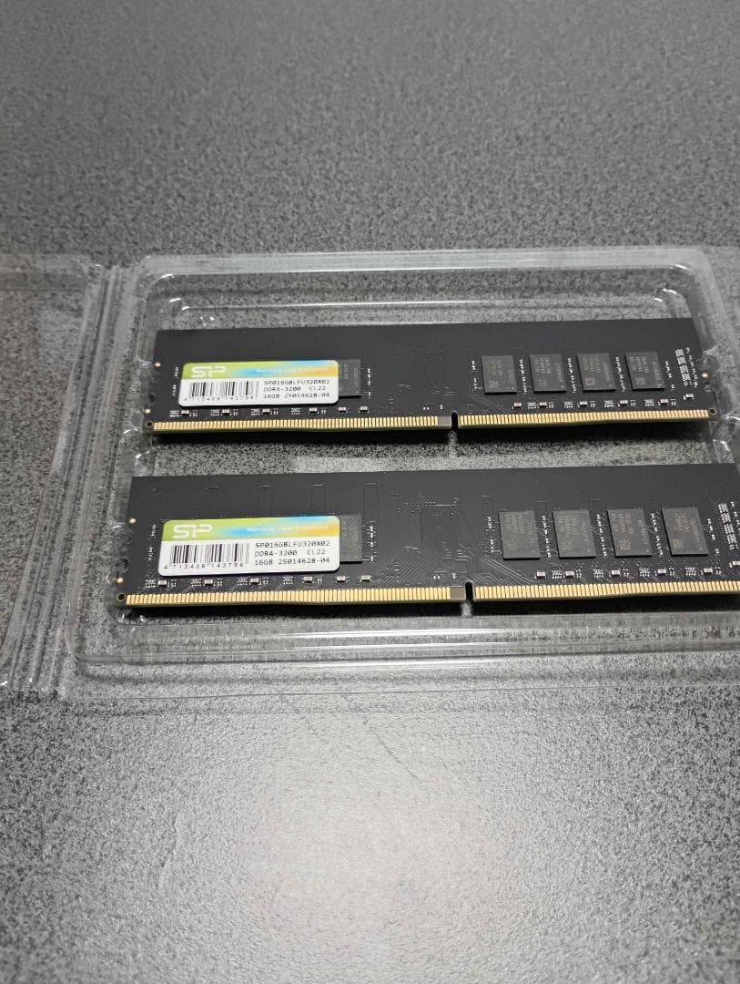 DDR4 32GB (16GBx2) メモリ シリコンパワー