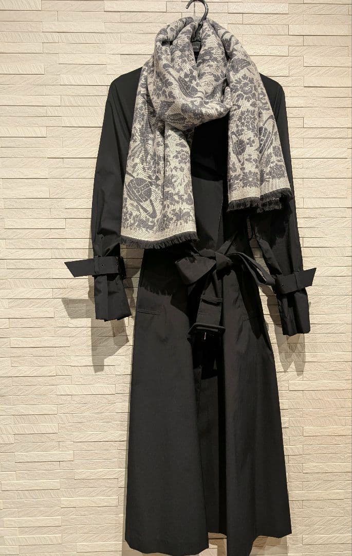 百合様【美品】Vivienne Westwood (英国製)ショール　リバーシブ