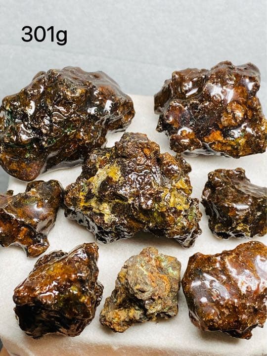 パラサイト隕石　原石　301g メテオライト　隕石　石鉄隕石