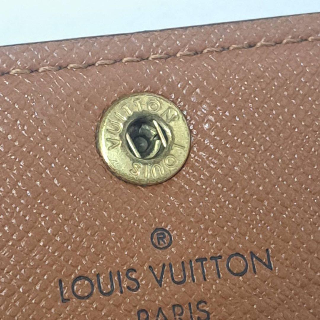 EK305 LOUIS VUITTON モノグラム　ポルトモネジップコンパクト
